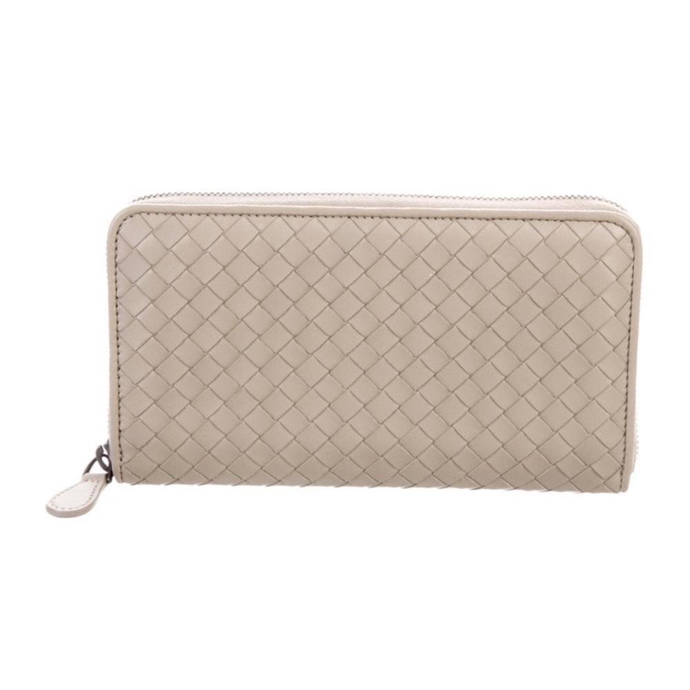 Bottega Veneta // Intrecattio Woven Wallet
